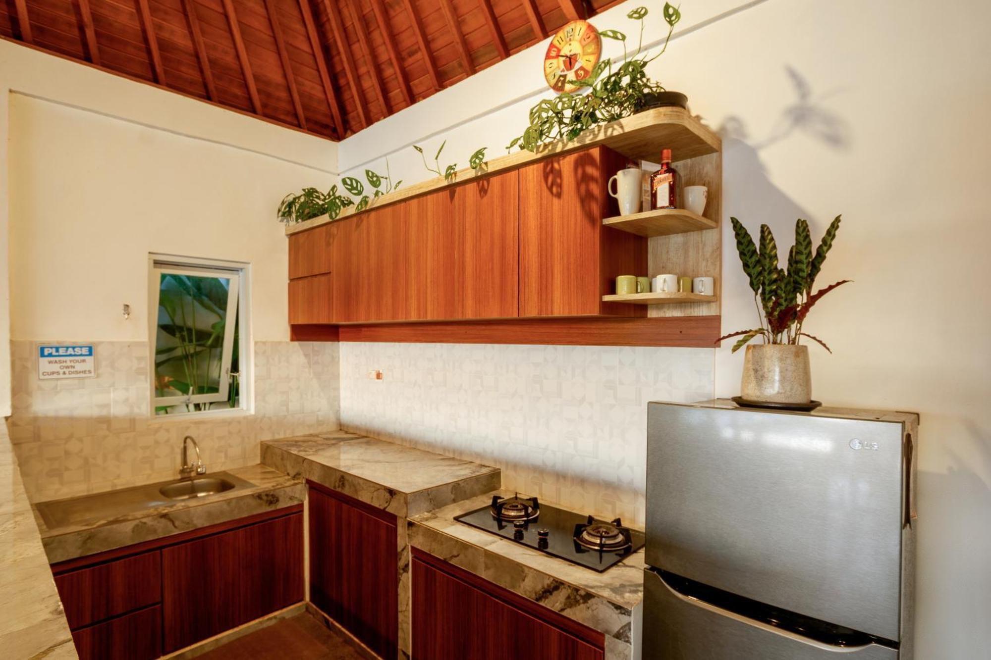 Eden Guest House Canggu Ngoại thất bức ảnh