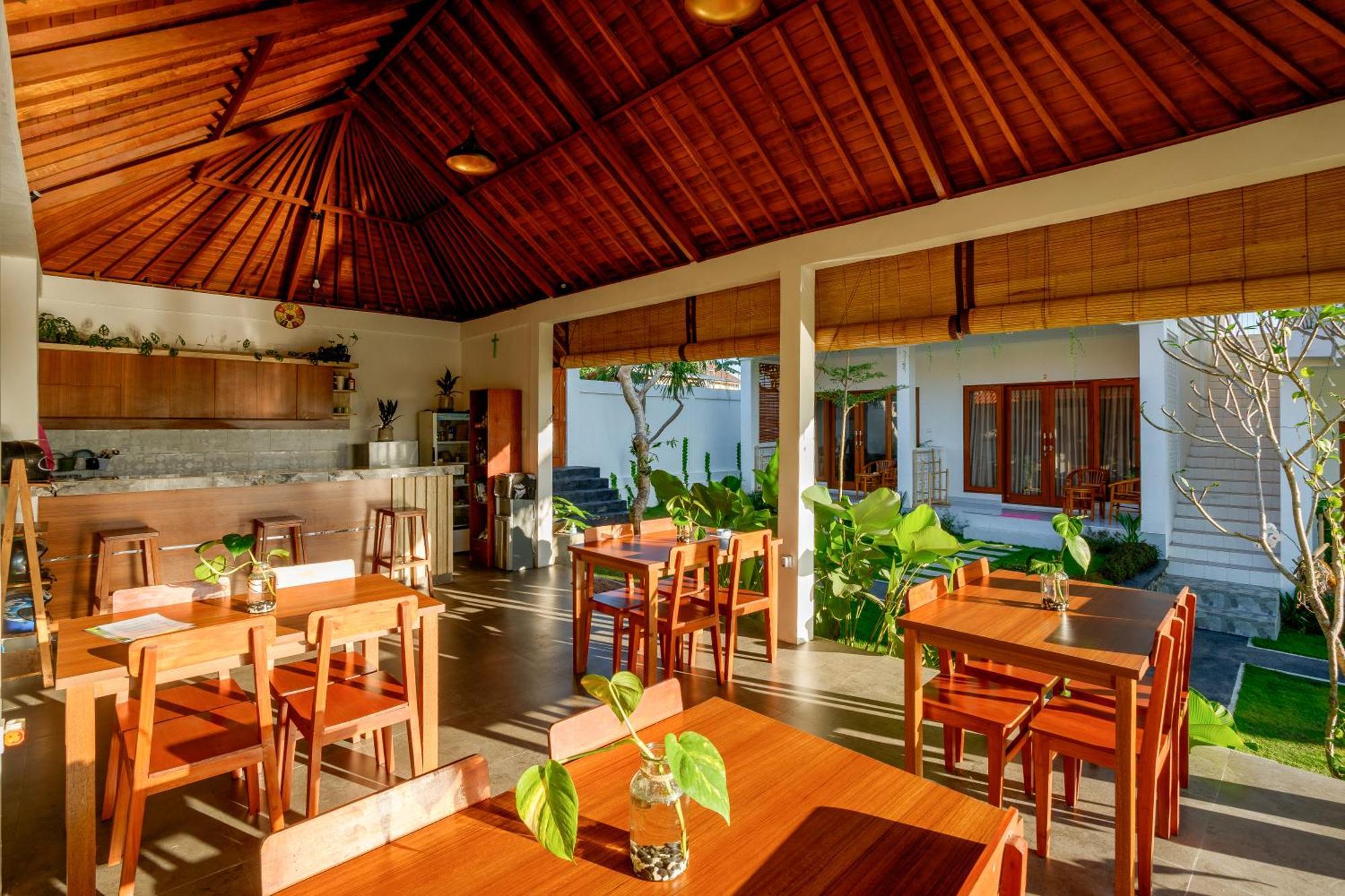 Eden Guest House Canggu Ngoại thất bức ảnh